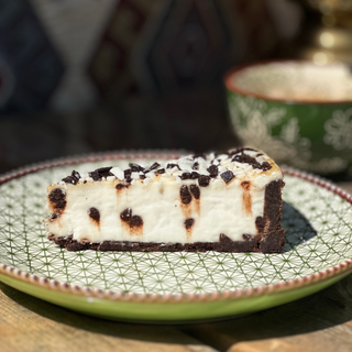 Пироженое Чизкейк с шоколадной крошкой