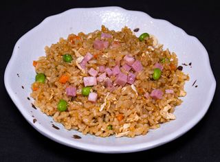 36. Arroz Frito Yakimeshi