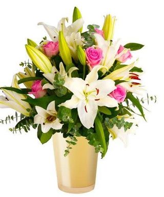 Jarrón De Rosas Y Lilum