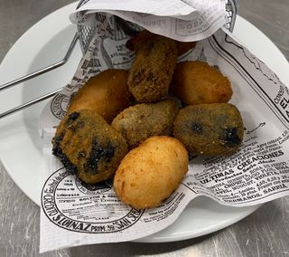 Tapa De Variado De Croquetas