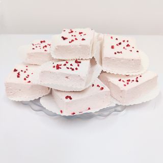 ხელნაკეთი მარშმლოუ