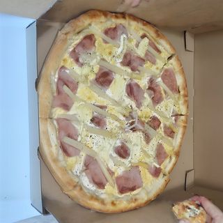 Pizza Americano 60cm