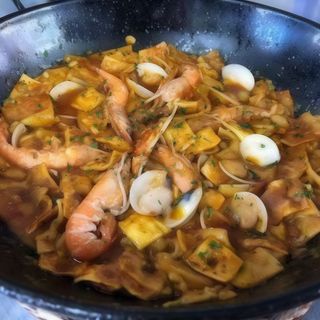 Gazpacho marinero (precio ración, pedido minimo 2 raciones)