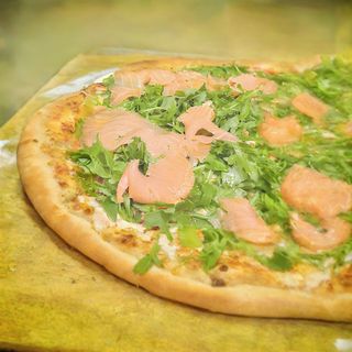 Pizza Salmone Familiar