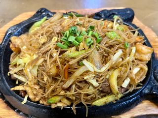 Fideos Exóticos Con Curry A La Plancha