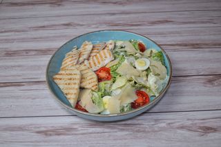 Цезар з куркою гриль (230г)