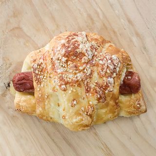 Croissant grande de Frankfurt Y Queso