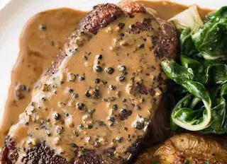 Bife com Natas e Pimenta