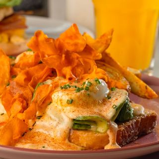 Huevos Benedict de Aguacate