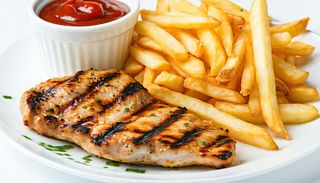 Piept de pui la gratar (farfurie)