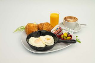 Petit Déjeuner Continental