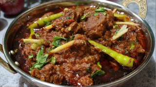 Green chillies beef