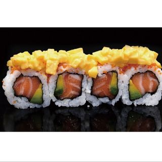  37. Salmon mango 8 pezzi