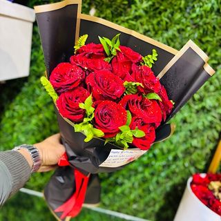 Bouquet de fleurs rouge 