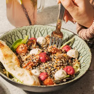 Oassis Loves Quinoa