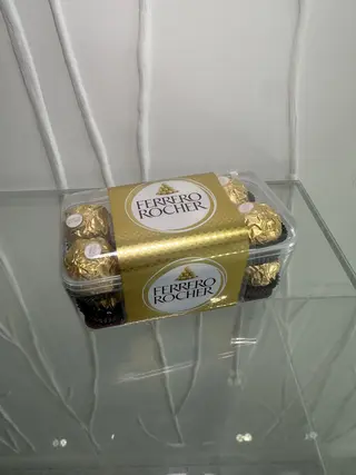 Цукерки Rafaello