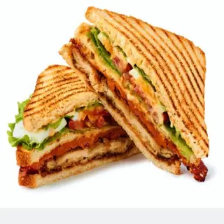 Sandwiche Masa De Pollo Tomate Y Serrano