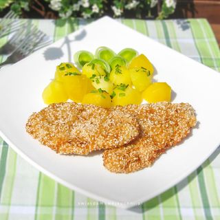 Filet drobiowy w sezamie