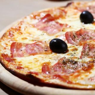 Pizza Prosciutto (Mediana)