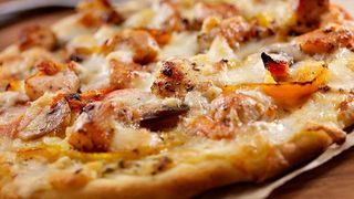 Pizza Margherita z kurczakiem