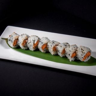 Uramaki spicy salmon