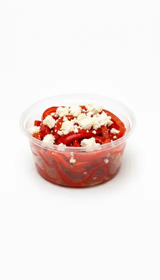Salata de ardei copti si telemea