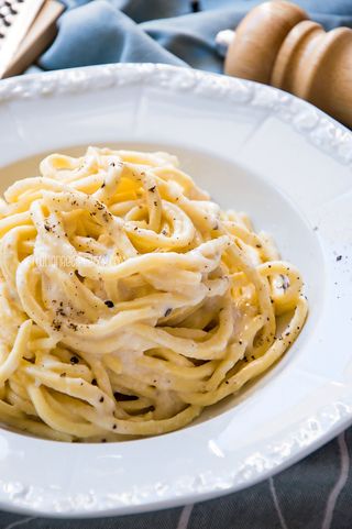 Tonnarelli cacio e pepe