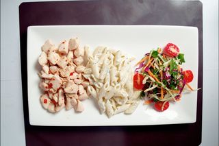 Chicken Мир куриное филе с кисло-сладким соусом