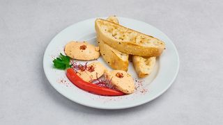 Grillowana lepinja z urnebesem