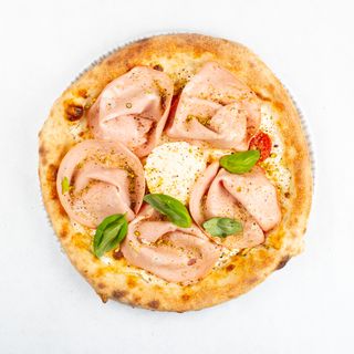Pizza Mortadela & Pistachio