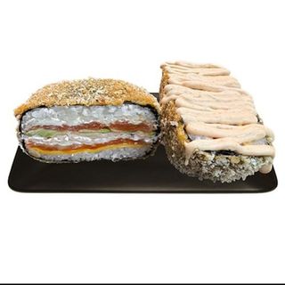 Sushi burger з лососем та креветкою 400г.
