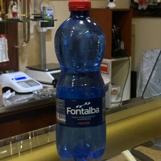 Acqua frizzante 0.5l