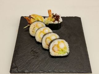 Ebi Tempura Futo Maki 