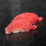 Нигири тон (2бр 70г)