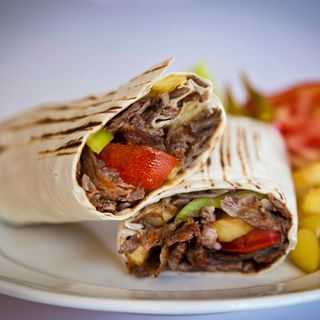 Арабская шаурма с говядиной / Arabic Beef Shwarma