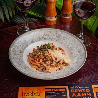 Паста с подкопченным цыпленком