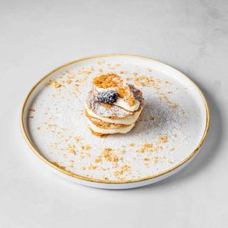 Millefoglie con crema chantilly, vaniglia e limone