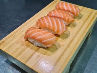 Nigiri Salmón