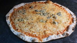 Pizza Grande Cuatro Quesos