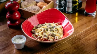 Pasta sa biftekom