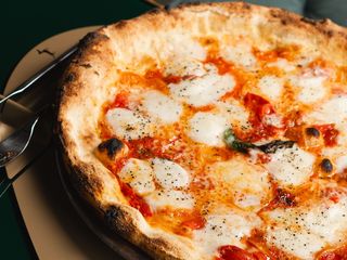 Margherita provola e pepe