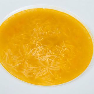 Sopa de Fideos, Ración