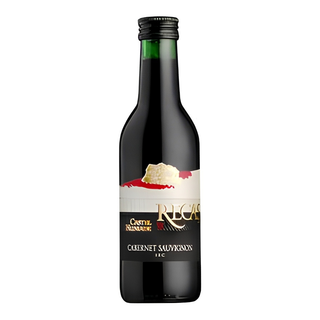 Castel Huniade Bernet Sauvignon rosu, sec mic