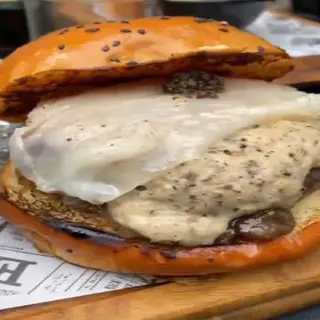 Hamburguesa Trufada