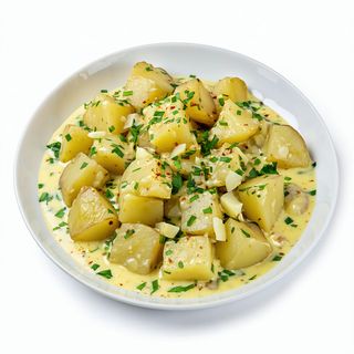 Papas Con Salsa Alioli (1 Ración)