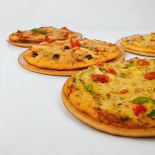 2 Pizza Larges Fruits De Mer + Thon