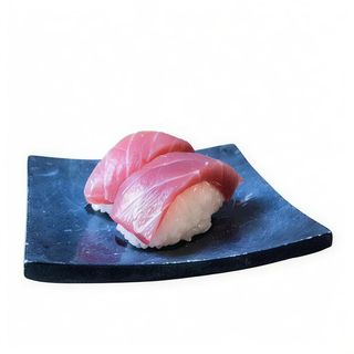 Nigiri de atún flambeado (2 uds.)