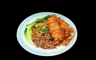 13 - Ramen a mano in salsa con cotoletta di pollo