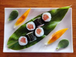 Hosomaki de Salmão 8 Peças