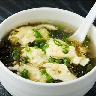 A04. Supa de alge cu ou/紫菜蛋花汤/Seaweed soup with egg 